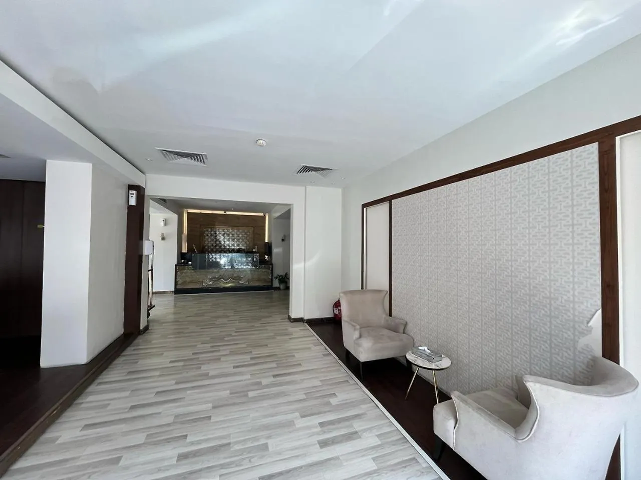 Hotel Holiday Plus Al Salamh- هوليداي بلس السلامه Jeddah